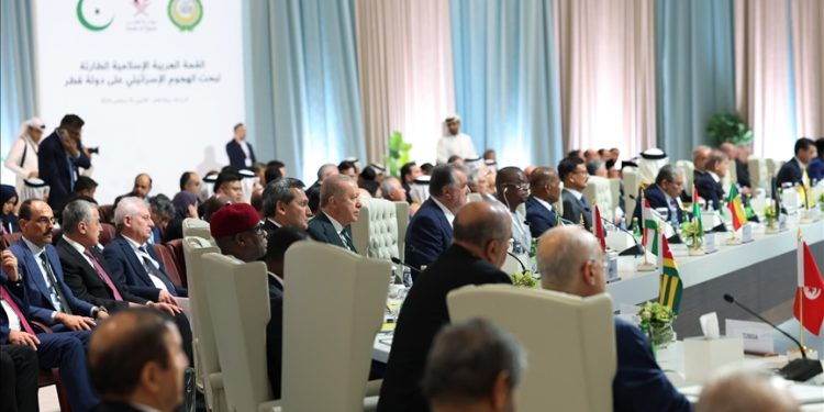 Extraordinary Summit of the Organization of Islamic Cooperation and the Arab League Begins in Doha