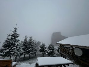 Türkiye’nin yüksek kesimleri sonbahar karıyla beyaza büründü