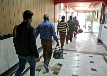 Transfer of 21 Iranian Prisoners from Turkey to Iranian Authorities at Bazargan Border