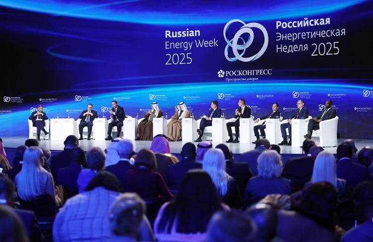 بايراكتار يعلن عن استثمارات واسعة في مجال الطاقة