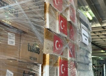 900 Tons of Turkish Humanitarian Aid Sent to Gaza