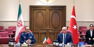 سفر وزیر دفاع ایران به ترکيه