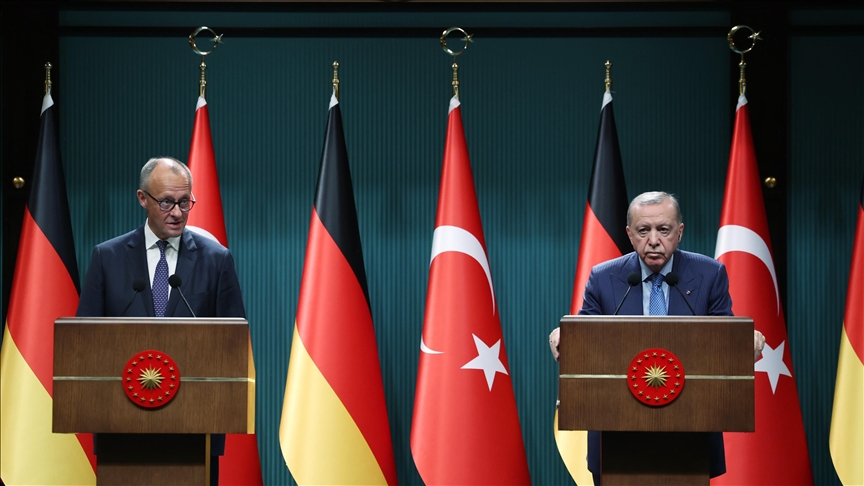 استقبال رسمی اردوغان از صدراعظم آلمان در آنکارا