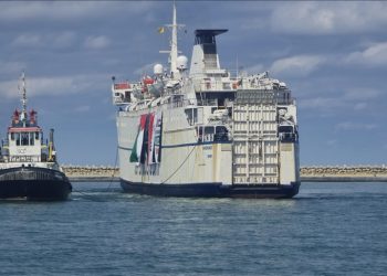 ورود کشتی حامل ۹۰۰ تن کمک های بشردوستانه ترکیه به العریش