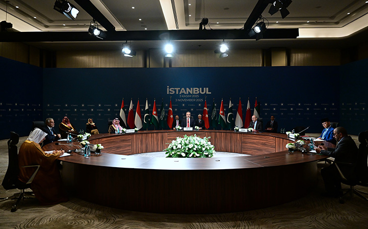 انعقاد اجتماع وزراء الخارجية حول غزة في إسطنبول