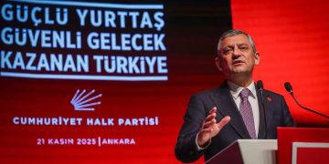 Özgür Özel announced the beginning of a new phase in the Republican People’s Party