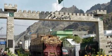 بازگشایی گذرگاه مرزی طورخم میان پاکستان و افغانستان
