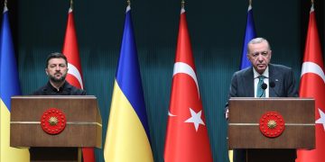 دیدار اردوغان و زلنسکی در آنکارا با محور صلح و روابط دوجانبه