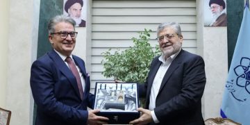Erkol: Prepared to Expand Tourism and Cultural Cooperation between Mashhad and Turkey