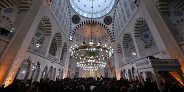 شب آرزوها در سراسر ترکیه با حضور گسترده مردم برگزار شد