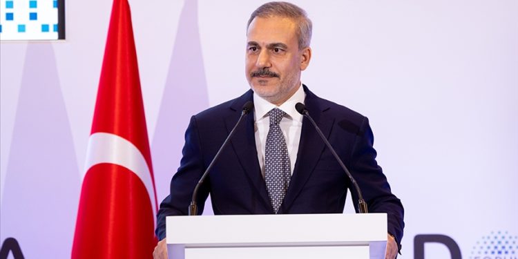 Turkish Foreign Minister: Ankara Ready to Join Gaza Peace Efforts