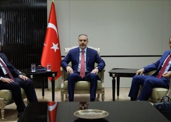 دیدار وزرای خارجه و دفاع ترکیه با رئیس جمهور سوریه در دمشق