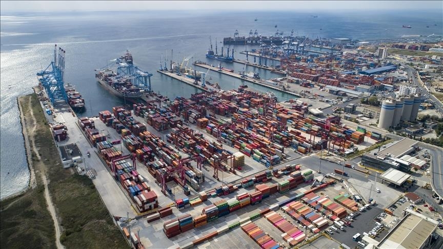 Turkey's 11-Month Exports to Neighboring Countries Exceed $25 Billion