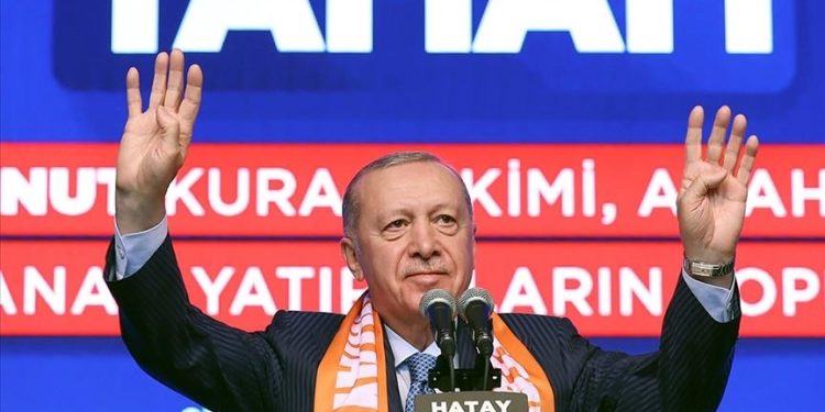 اردوغان: 455 هزار واحد مسکونی تحویل شد