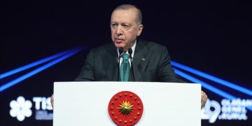 اردوغان: ترکیه با برنامه میان مدت به تورم تک رقمی نزدیک می شود