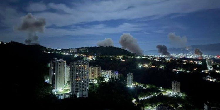 القوات الأمريكية تهاجم كاراكاس عاصمة فنزويلا