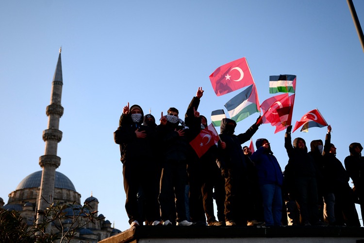 آغاز سال 2026 با راهپیمایی بزرگ در استانبول در حمایت از غزه