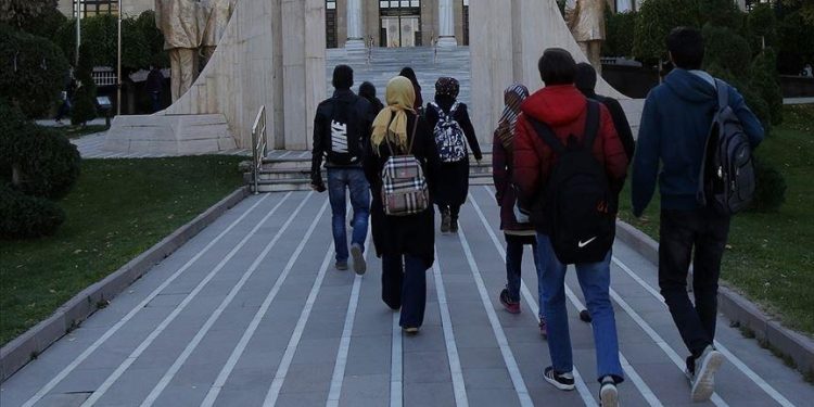 Turkey: Tuition Installment Payment for Iranian Students