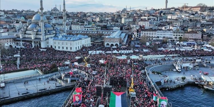 آغاز سال ۲۰۲۶ با راهپیمایی بزرگ در استانبول در حمایت از غزه