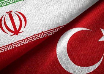 تسارع إنشاء المنطقة الحرة المشتركة بين إيران وتركيا