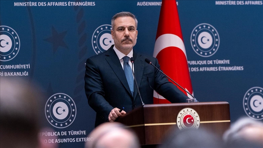 Fidan: İran'da rejim değişikliği askeri saldırıyla hayaldir