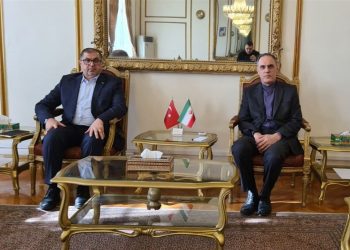 حضور هیئت عالی رتبه حماس در سفارت ایران در ترکیه