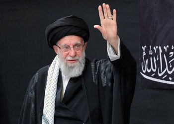 رهبر انقلاب اسلامی ایران به شهادت رسید