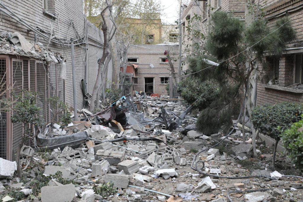 Turkey Sends Medical and Health Aid to Iran