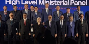 فرزند اردوغان: جهانی که در آن کودکان در معرض جنگ باشند پذیرفتنی نیست