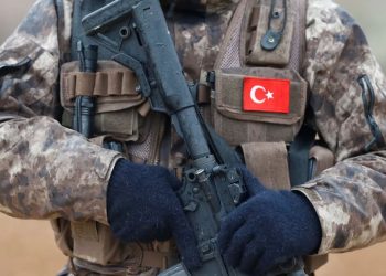 Türkiye Iraktaki Askeri Üssünden Çekiliyor
