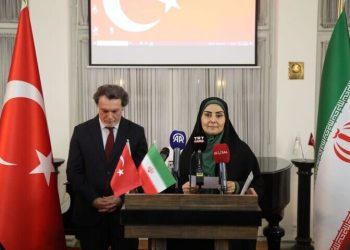 تبریک وزیر راه و شهرسازی ایران به ترکیه