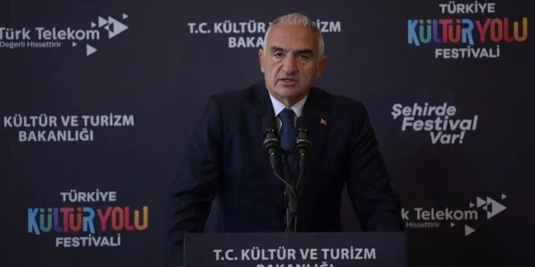 Ersoy: Türk mutfağını dünyada hak ettiği konuma taşıyoruz