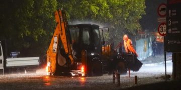 Heavy rainfall in Istanbul disrupted daily life