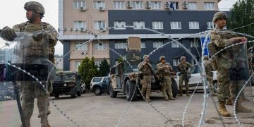 Turkey hands over command of NATO peacekeeping force to Italy